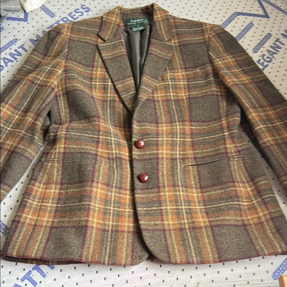 Vintage Ralph Lauren 100% Wool Plaid Brown and Gray Sport Coat Blazer